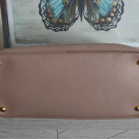 THE ORIGINAL Blush Nude Prada Galleria Saffiano Handbag - Picture 7 of 13